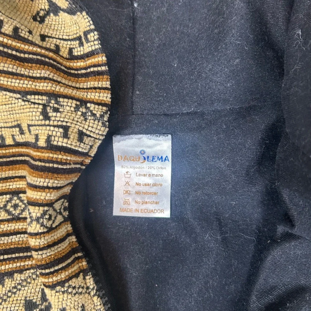 Daqulema zip up